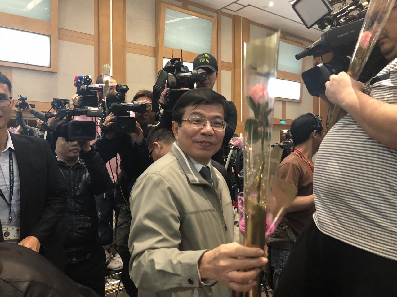 華航勞資協商卡關 王國材：晚間7時重啟談判