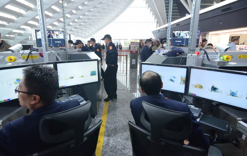 非洲豬瘟襲北韓 自南韓來台班機手提行李31日起全檢查