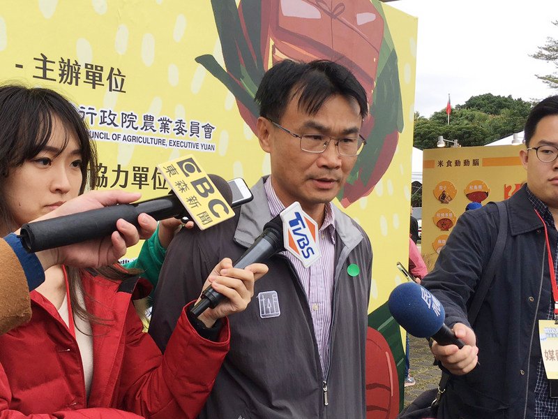 鬧蛋荒 陳吉仲：百分百保證不會讓消費者買不到雞蛋