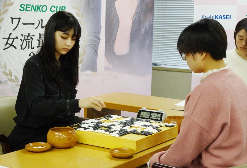 扇興盃世界圍棋女流最強戰 黑嘉嘉將爭第三