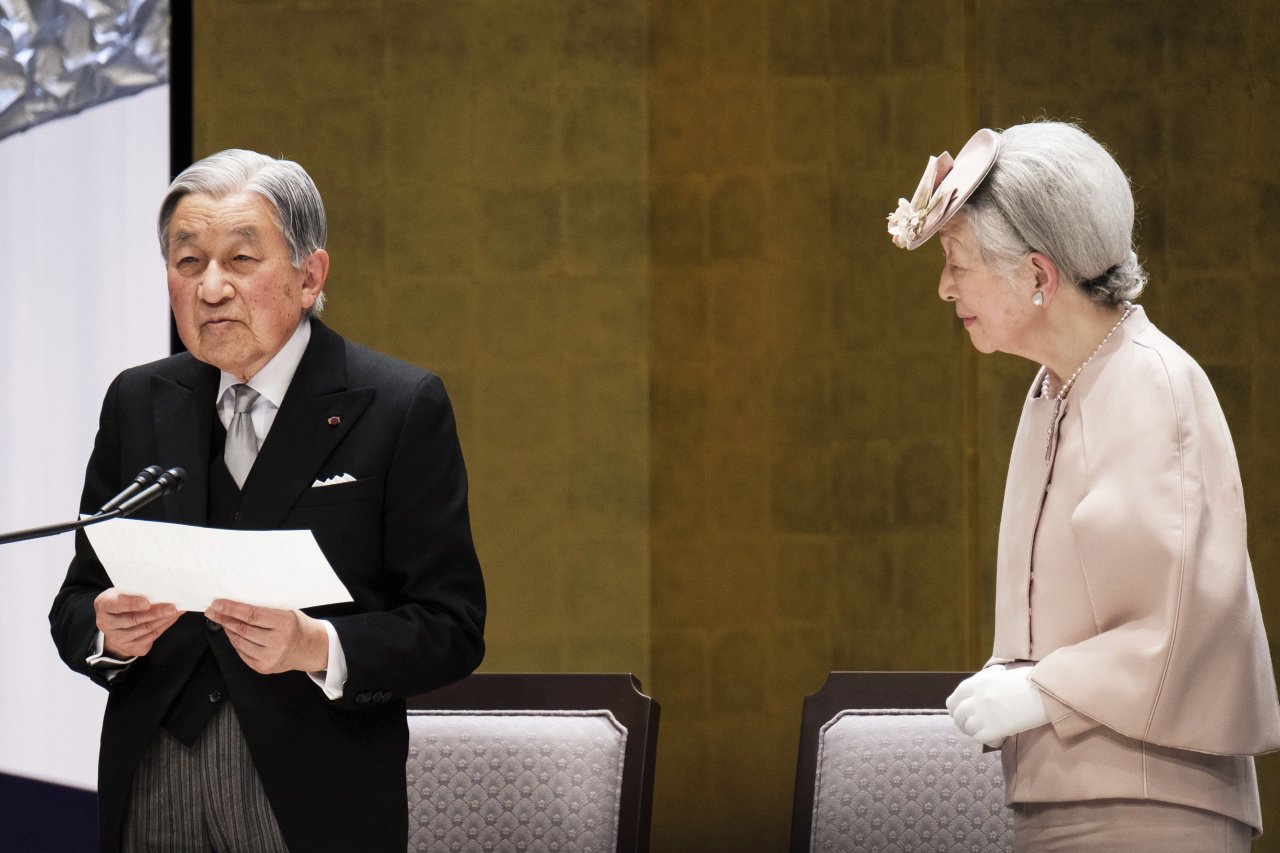日本上皇后美智子白內障 二度動手術