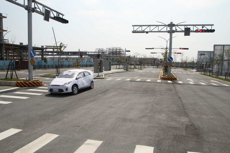 自駕車試營運  行政院：預計6月可申請