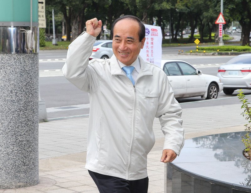 王金平質疑二階段徵召 吳敦義：不隨便為之