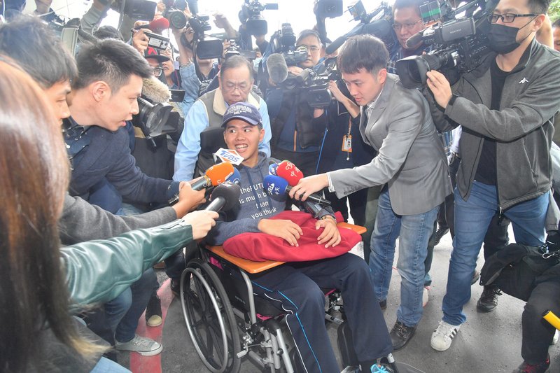 傘兵秦良丰復原狀況良好 將轉院高雄以利復健