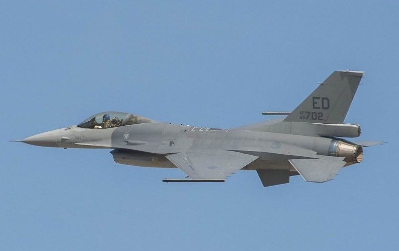 共機越中線 華爾街日報：美應售台F-16V