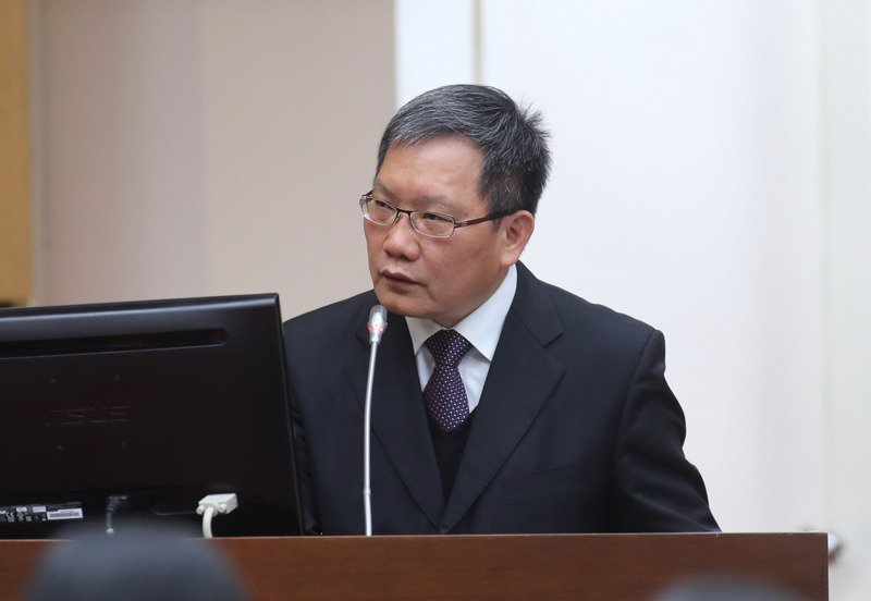 引中時2014年社論 財長：自經區無法打破悶經濟