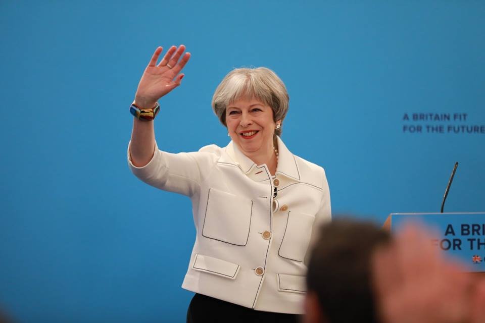 英相梅伊辭保守黨黨魁 開啟黨內繼任爭奪戰