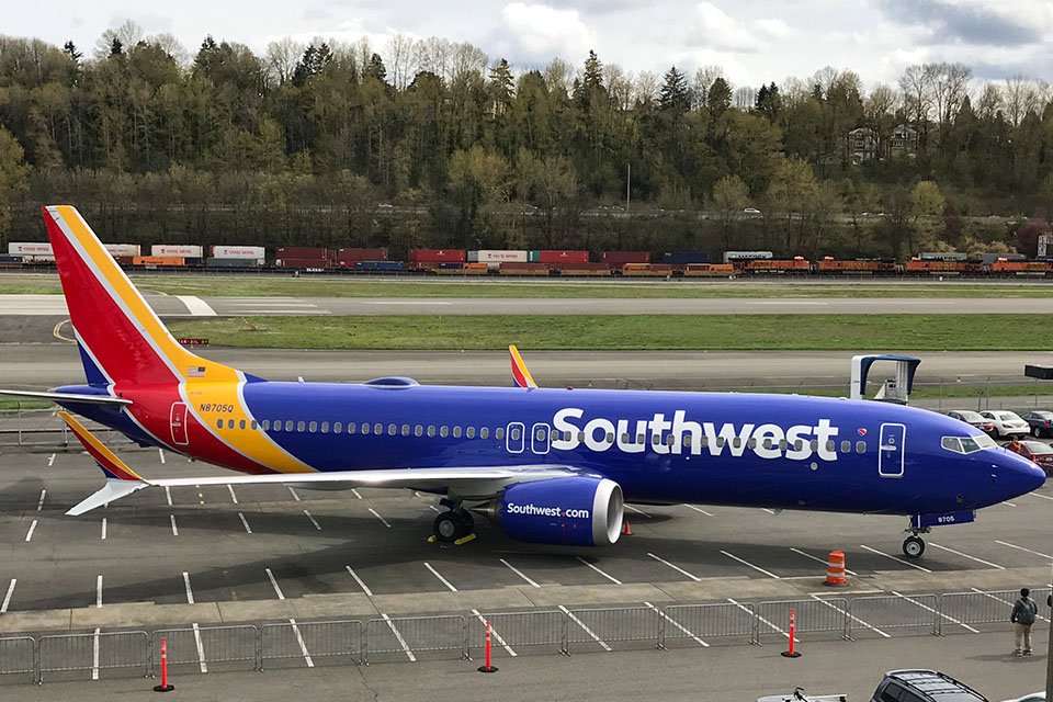 又是波音737 MAX 美西南航空班機高空出現飄擺