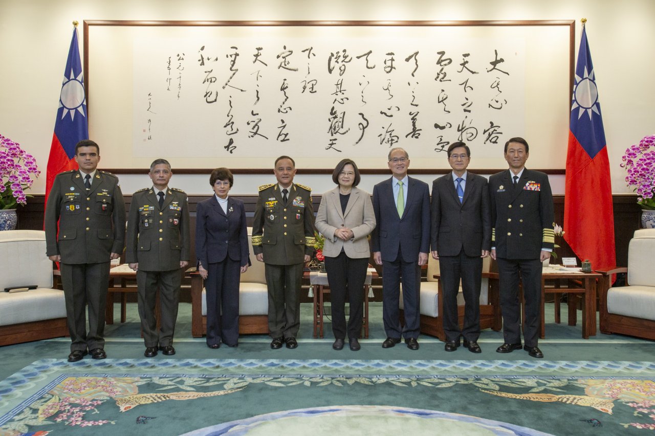 接見瓜國國防部長 總統盼兩國建立更緊密夥伴關係