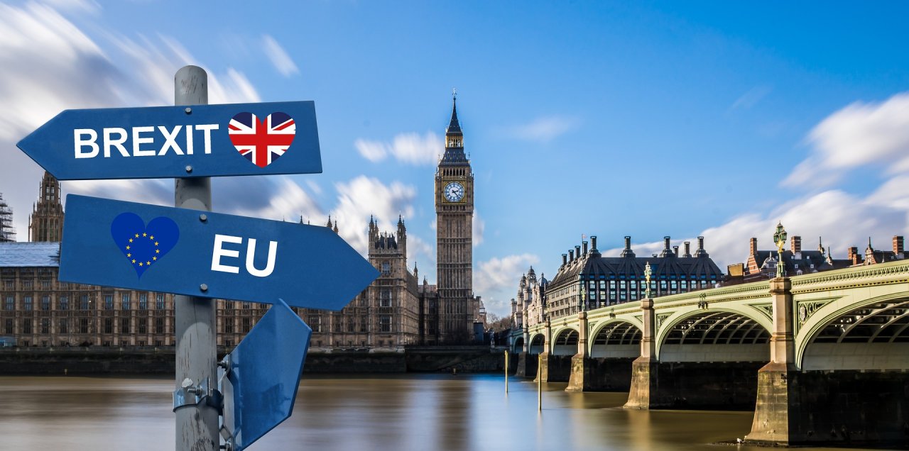 英國下議院歷史性週末開議 將表決強生脫歐協議