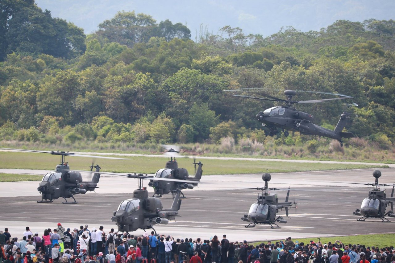 陸軍演練空地作戰 逾6萬人爭睹國軍戰力