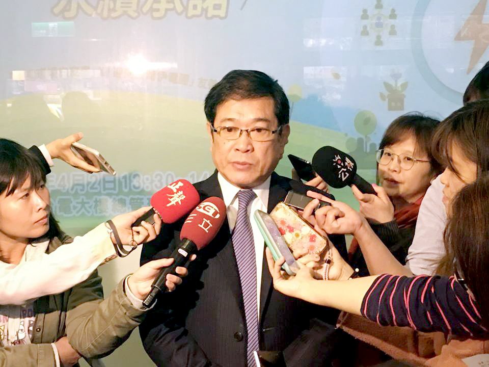楊偉甫：重啟核四是遠水救不了近火
