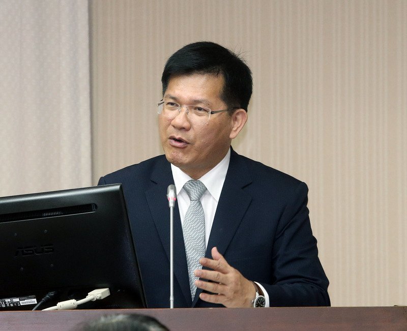 長榮勞資爭議再起 林佳龍：已做好最壞打算