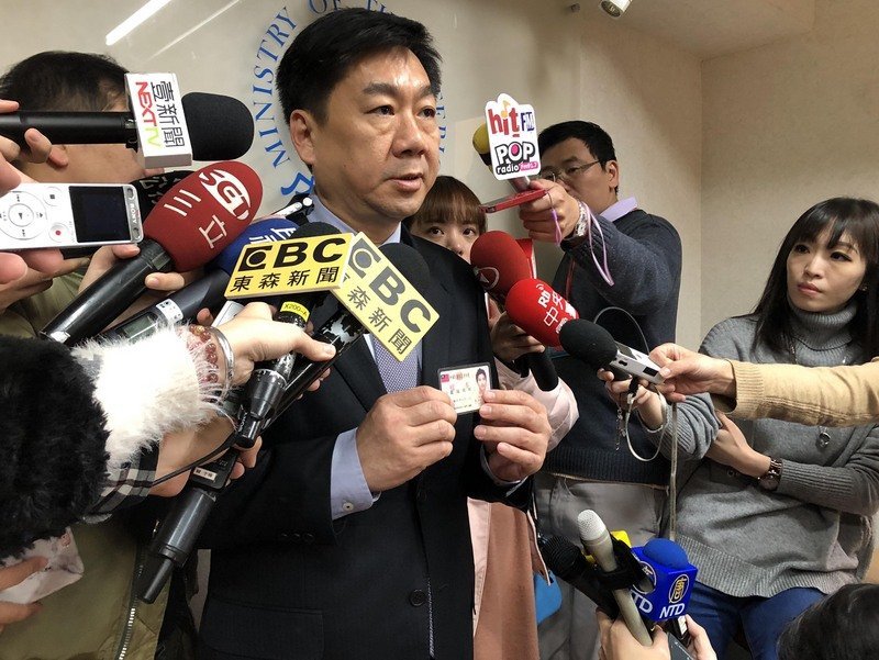 國人任職中國社區主任助理違法 內政部首波開罰2人