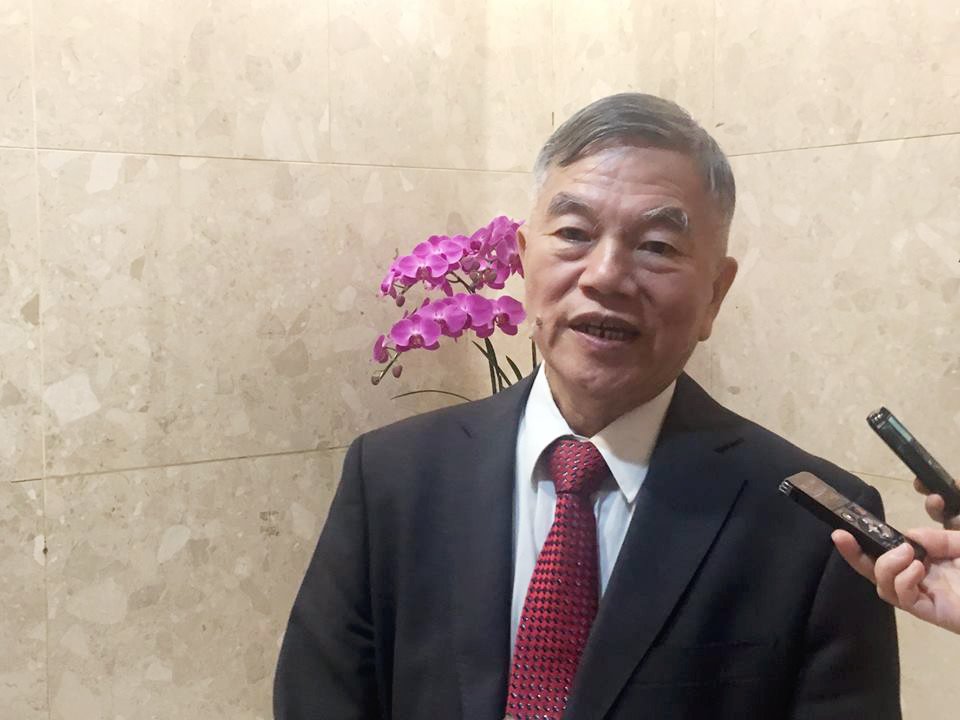 台積電評估赴美 經長：台半導體產業鏈地位仍不容質疑