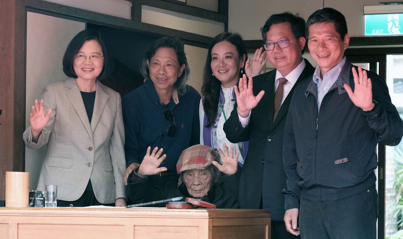 韓國瑜稱台灣沒軍法 總統：把這句話收回去