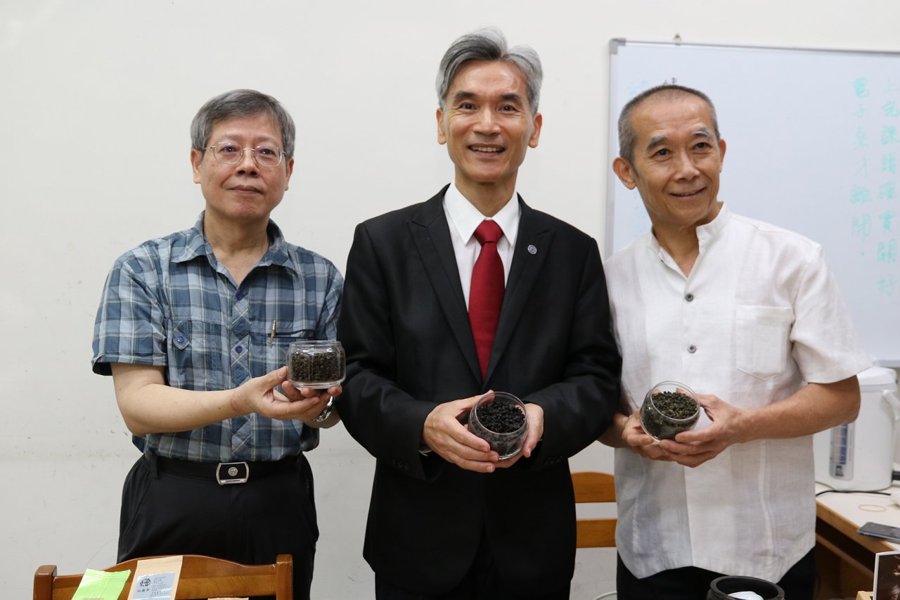 四季春含茶飢素 興大研究登國際期刊
