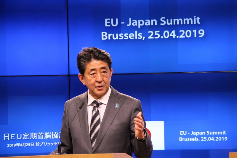 安倍訪歐談一帶一路 指中應尊重合作國家