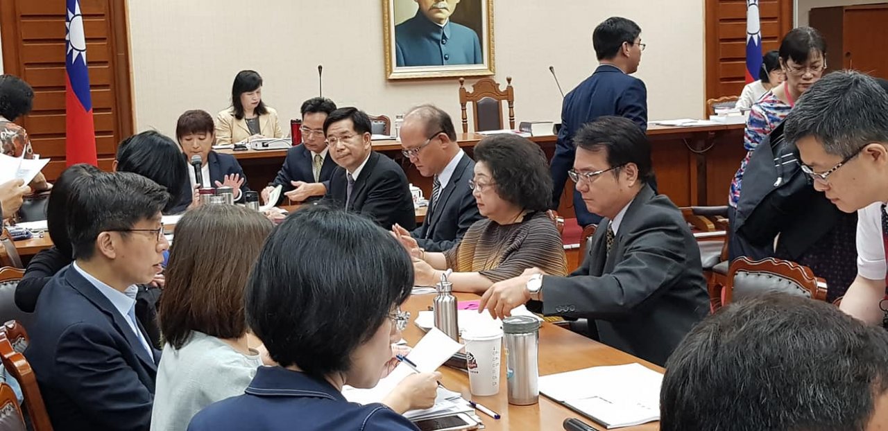 修教師法 涉性平與體罰霸凌 教評會將降低教師比例