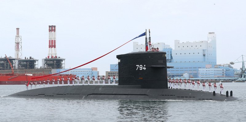 海軍：尋獲紅色救生衣 初判海虎潛艦所有