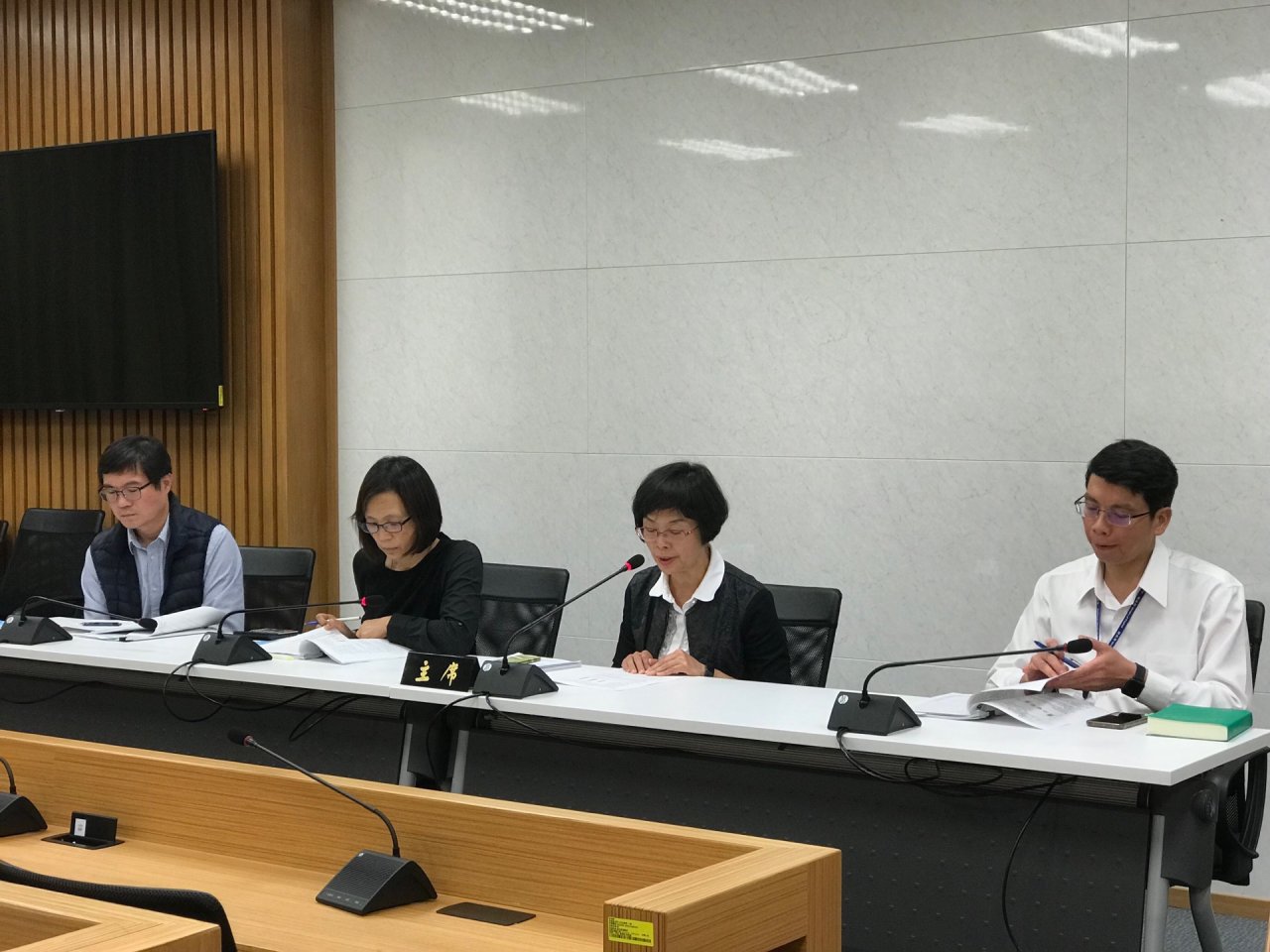 今年前4月總稅收創同期新高 證交稅減幅6年來最大