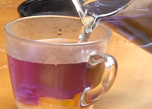 蝶豆花傳食安疑慮  食藥署：染色飲用不違法
