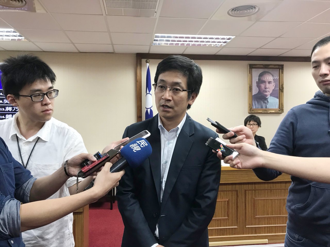 等不到國安局長來備詢 立院審情工法空轉一天