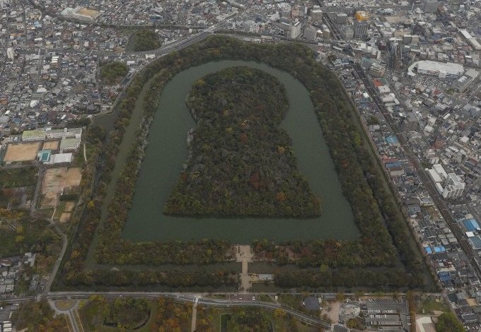 日本百舌鳥及古市古墳群 列世界文化遺產
