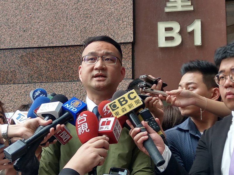 手機是否納民調又陷爭議 蔡陣營訝異賴突然反悔