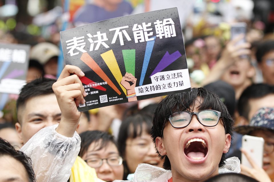 同婚專法開始審查 力拚今完成三讀
