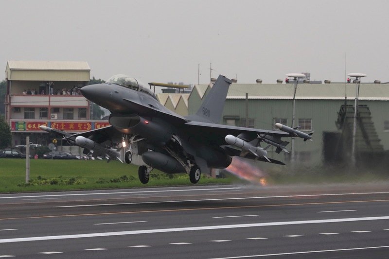 2507億F-16V軍購案 空軍將向立法院提特別預算