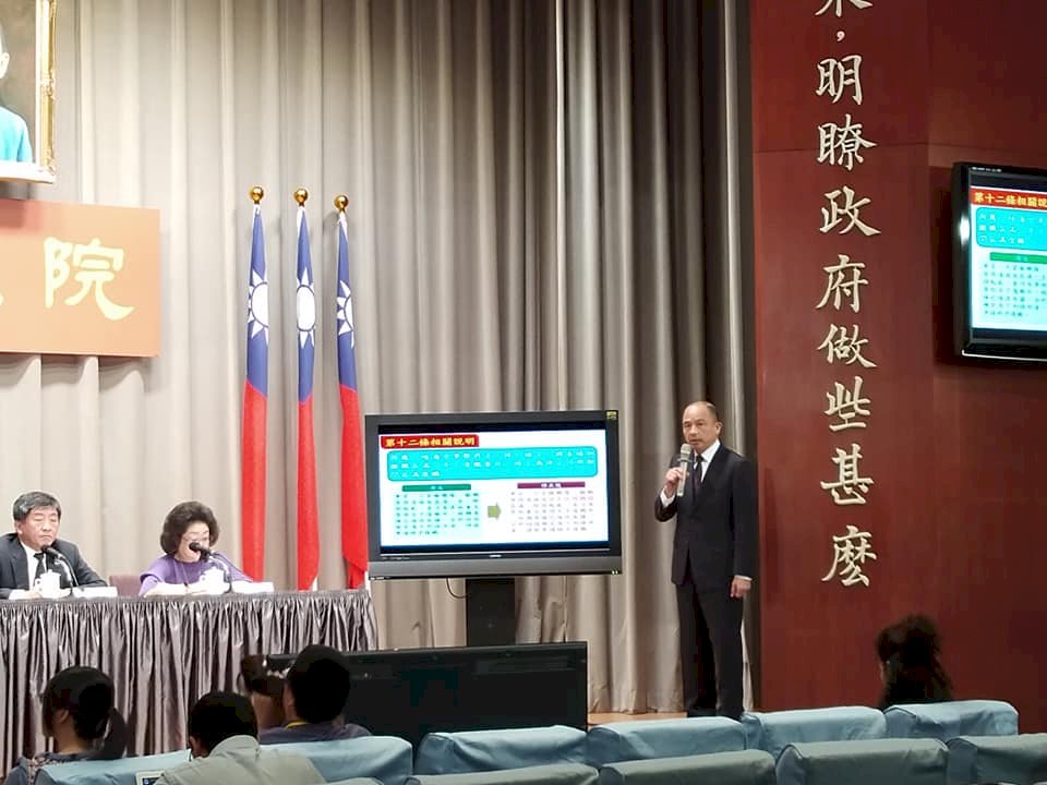 鼓勵生育 國軍任職滿半年可育嬰留停