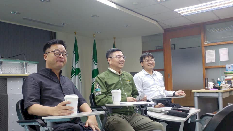 初選將民調 卓榮泰籲蔡賴一人拚國政 一人顧大局