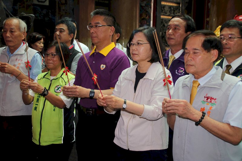 挺韓支持者凱道辦活動 蔡總統：盼市長注意人民期待