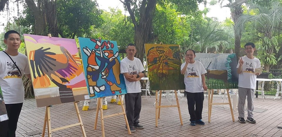 陽明心智障礙者藝術彩繪夢想 飛越無限可能