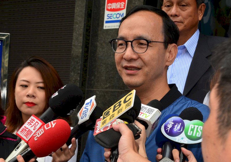 籲國民黨團結各方力量 朱立倫：一定幫忙、不要位子