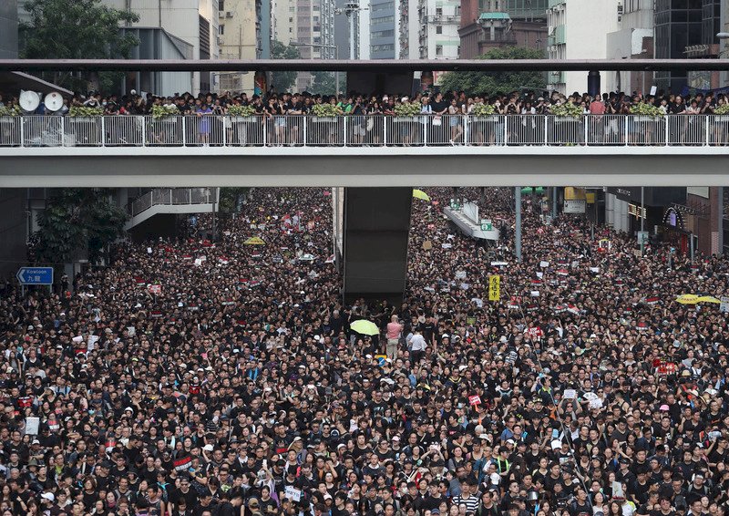 港人怒了！習近平太蠻橫