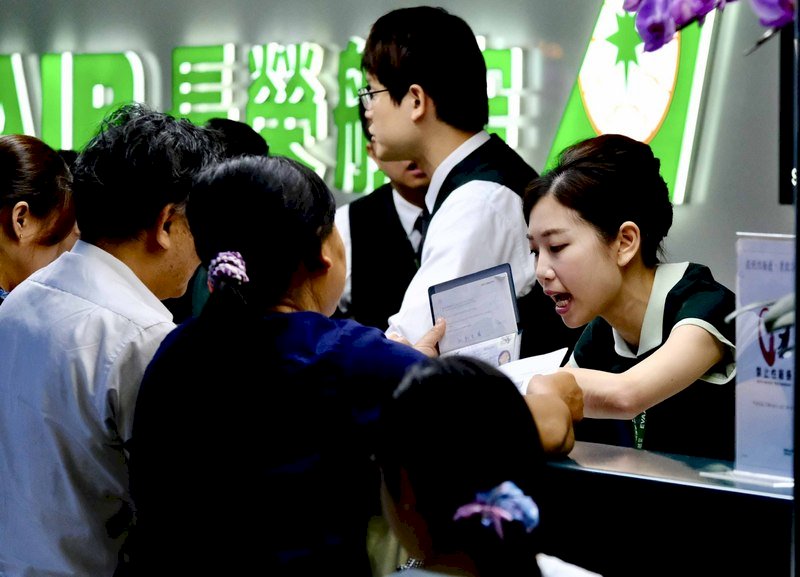 長榮罷工影響逾萬名旅客 交部規劃每日4時段彙整資訊