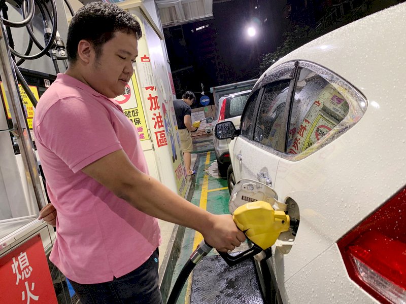 加油趁早！ 中油：汽、柴油23日起各調漲0.5元及0.9元