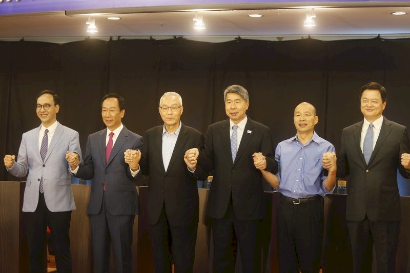 國民黨明最終場政見會談經濟 郭台銘、朱立倫再交鋒