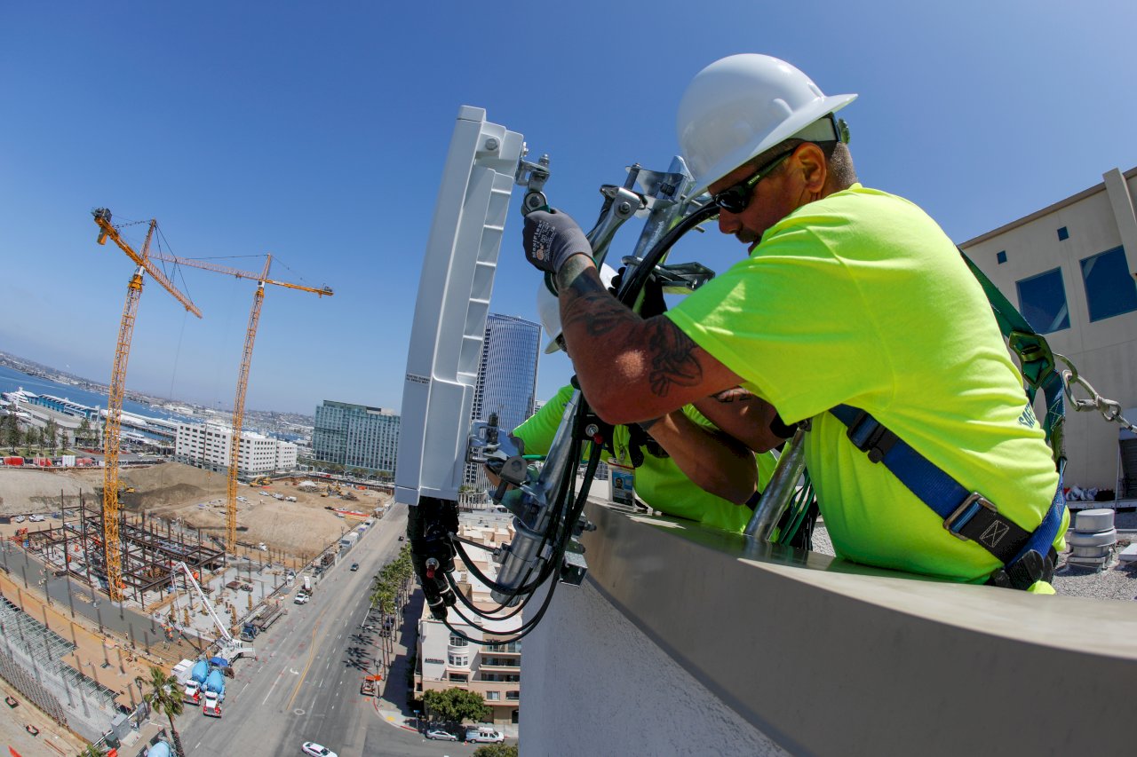 美眾院通過基建案 學者：政府應協助台廠爭取商機