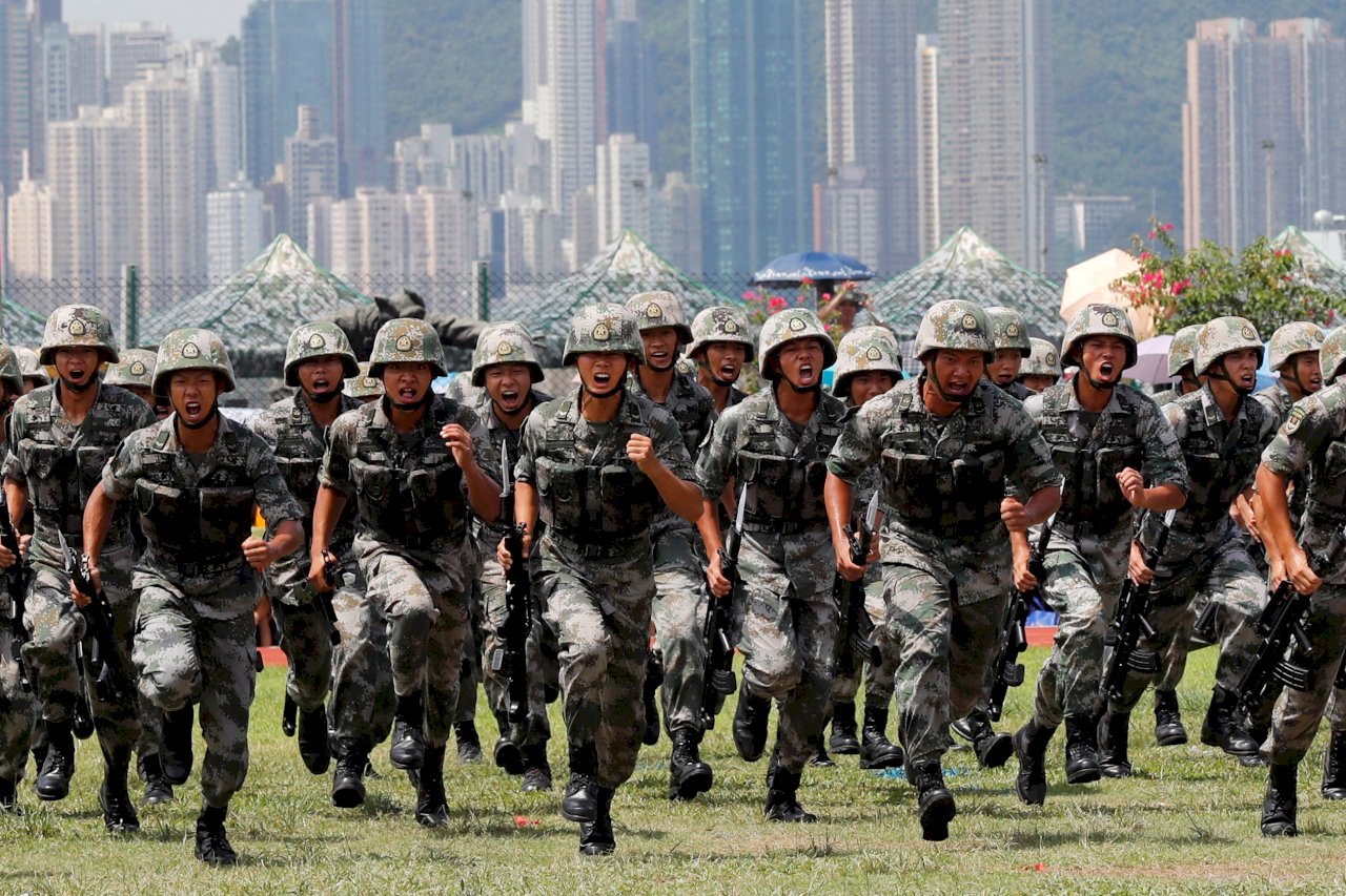 中共中央軍委祭出獎勵 要軍人帶頭拚生育