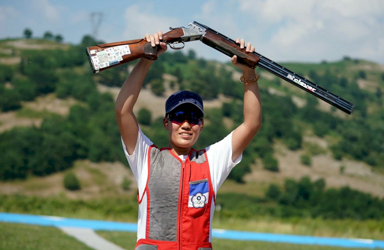 劉宛渝不定向飛靶 奪世大運射擊隊史首金