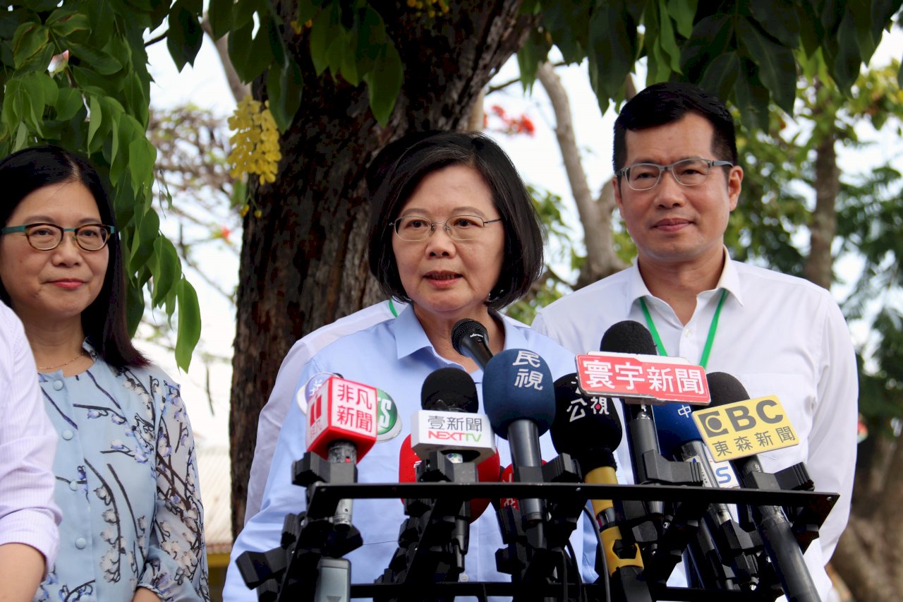馬批蔡總統噁心 總統反批馬該做都沒做