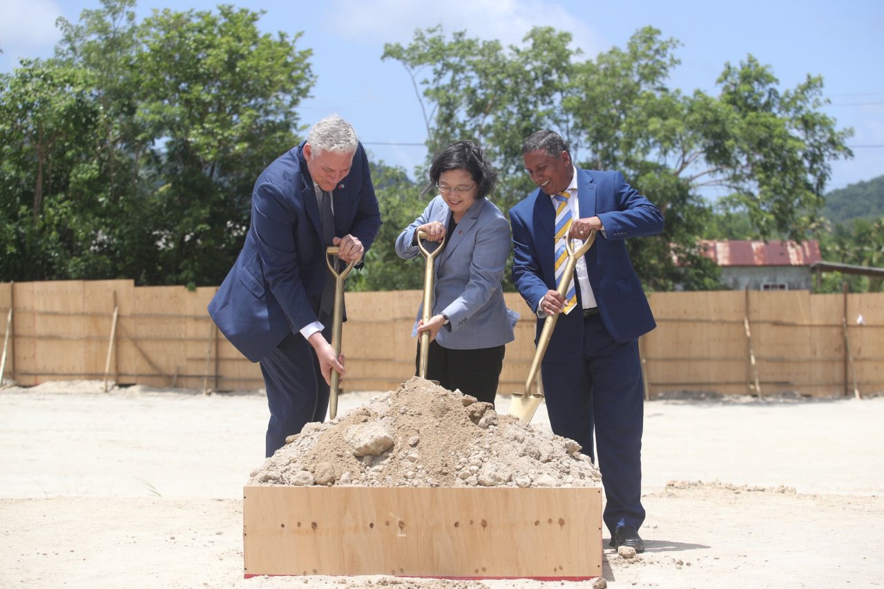 出席聖茱德醫院動土 總統：助提升露國人民就醫品質