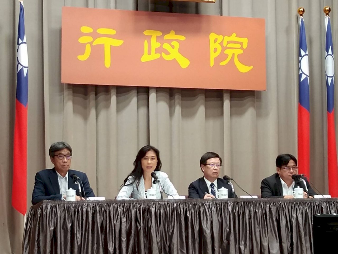 紅色滲透下談「中共代理人制」的爭議