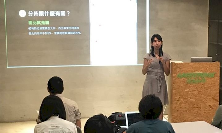 台灣海岸超髒 環署擬明年起以空拍機監控海岸垃圾