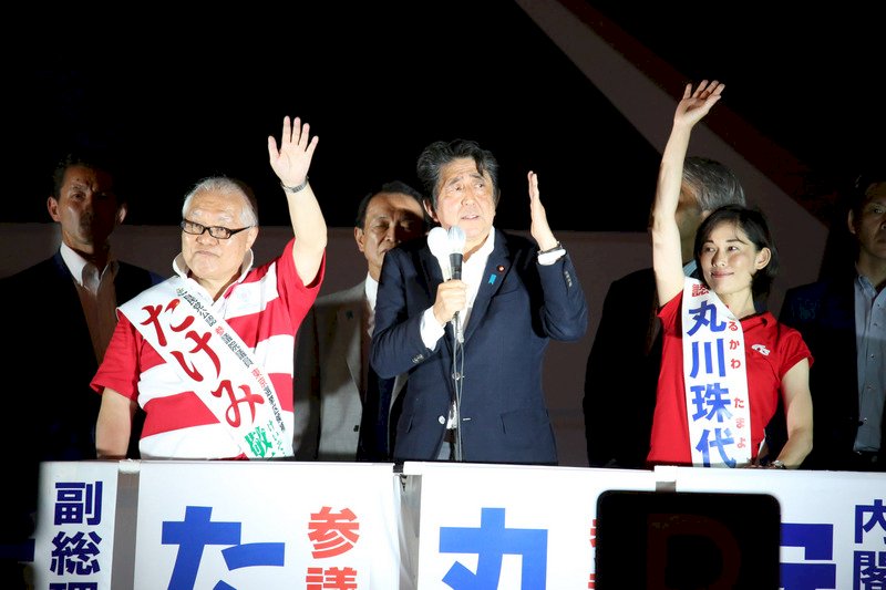 日參院大選 安倍：選民選擇了政治安定