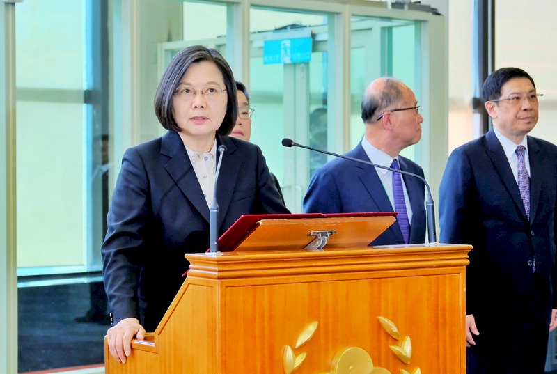 無論台灣派或中華民國派 總統：一起團結走向世界
