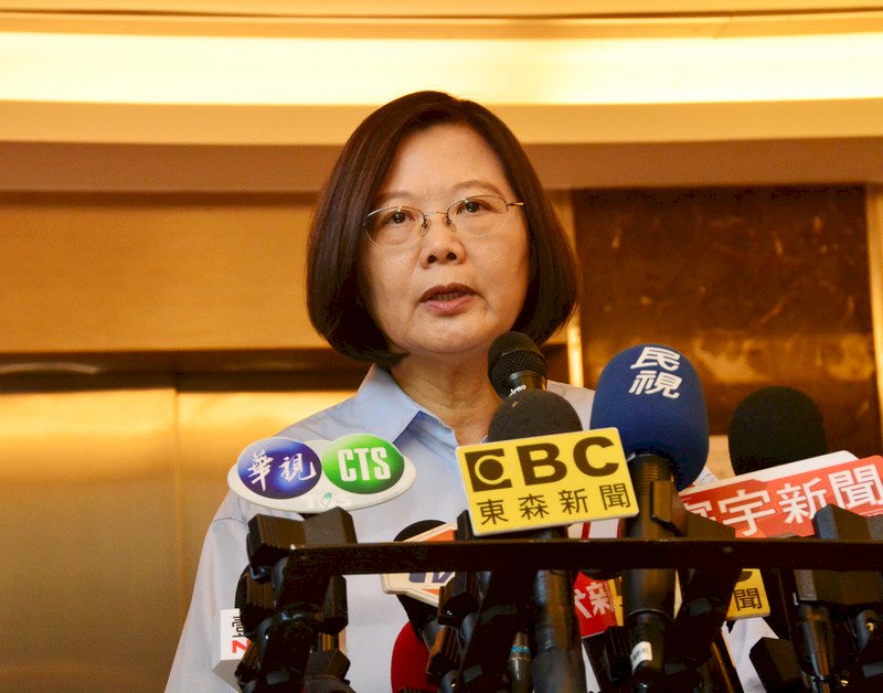 中國暫停陸客來台 蔡總統：戰略性錯誤 不需歷史證明